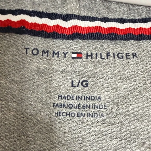 Tommy Hilfiger Gray and Red V-Neck Cropped Sweatshirt - Picture 3 of 3